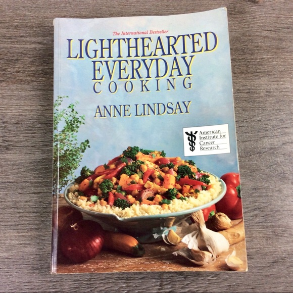 Cookbook Other - Lighthearted Everyday Cooking by Anne Lindsay